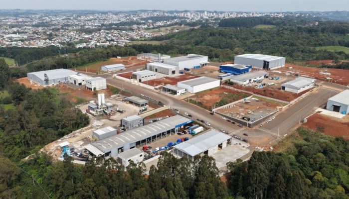 1-360-novas-vagas-de-emprego-geradas-no-ano1788182842.jpg