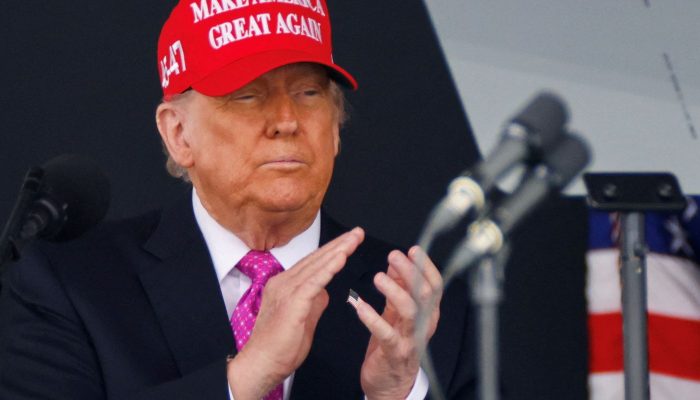 2025-07-12t151717z_1_lynxmpel6b06q_rtroptp_4_macro-trump-tarifaseu.jpg
