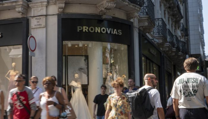 2025-08-02t000000z_1981652671_mt1nurpho000vckgco_rtrmadp_3_bridalgiant-pronovias-revival.jpg