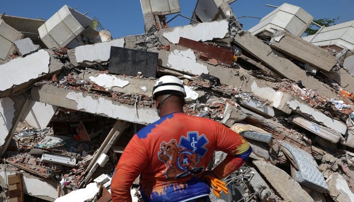 2026-07-02t001319z_652119864_rc265mak1pcj_rtrmadp_3_venezuela-quake.jpg
