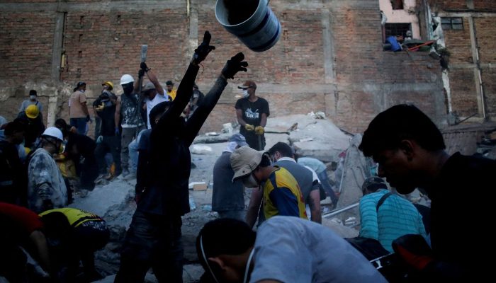 2026-08-12t041438z_1350153459_rc2nwma6dld1_rtrmadp_3_colombia-quake.jpg