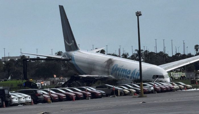 2026-09-07t044416z_1949879252_rc24enaxiaun_rtrmadp_3_usa-crash-plane-miami.jpg