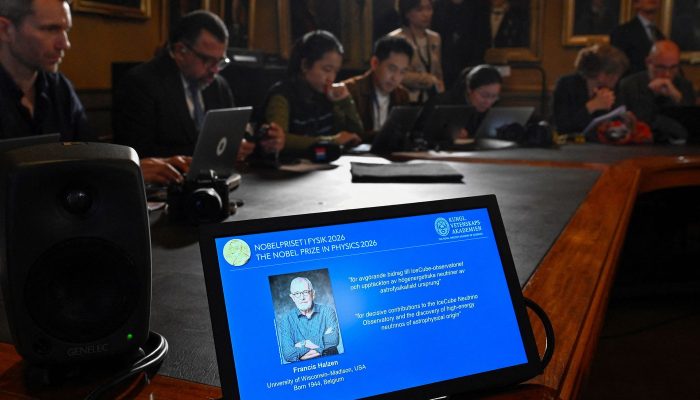 2026-10-06t103854z_1206907814_rc2mxnajfnek_rtrmadp_3_nobel-prize-physics.jpg