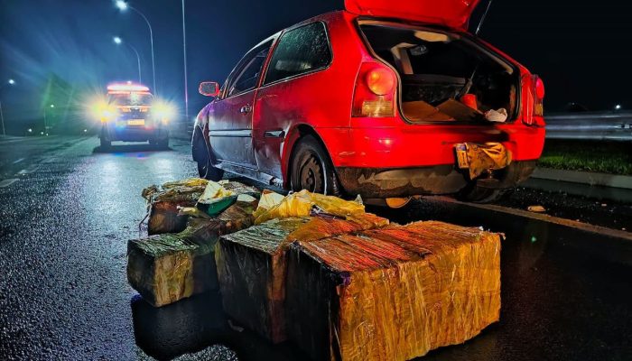 aprf-apreende-163-kg-de-maconha-em-abordagem-a-veiculo-na-282-910d0c3eca.jpg