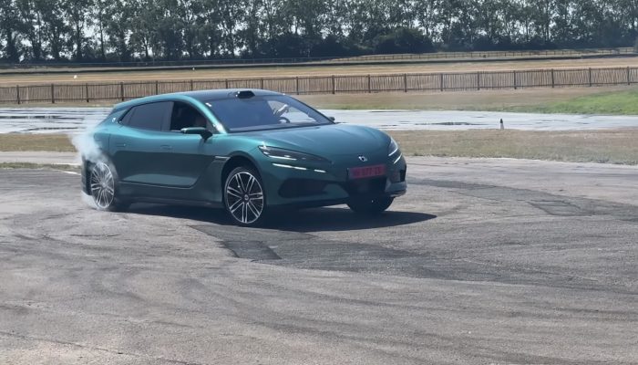 byd_drift.jpg