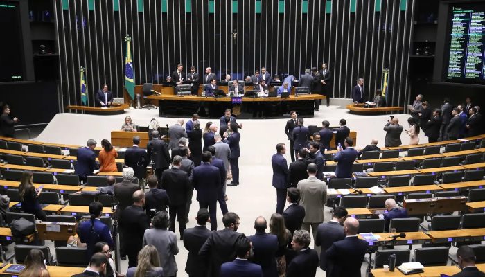 camara_dos_deputados_votacao.jpg