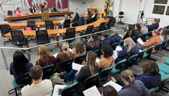 capacitacao-fortalece-atendimento-e-prevencao-ao-hiv-na-rede-municipal-de-saude-de-erechim1781283382.jpeg