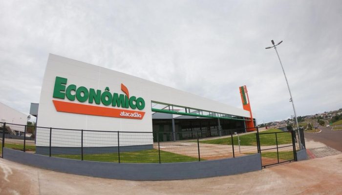 economico-atacadao-lanca-campanha-de-aniversario-com-r-150-mil-em-premios1777572776.jpg