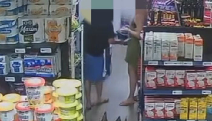 estrangeira-atacada-surto-psicotico-mercado-florianopolis.jpg