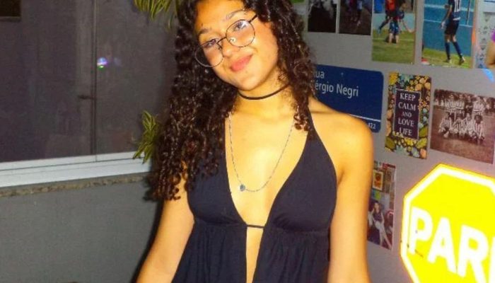 familia-busca-adolescente-de-17-anos-desaparecida-ha-6-dias-em-jundiai-1_copy.jpg