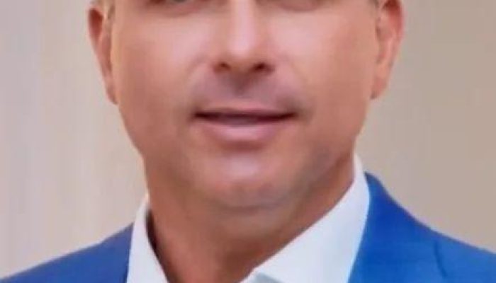 flavio-bolsonaro-acusa-governo-de-fazer-uso-eleitoreiro-da-petrobras1791577678.jpg