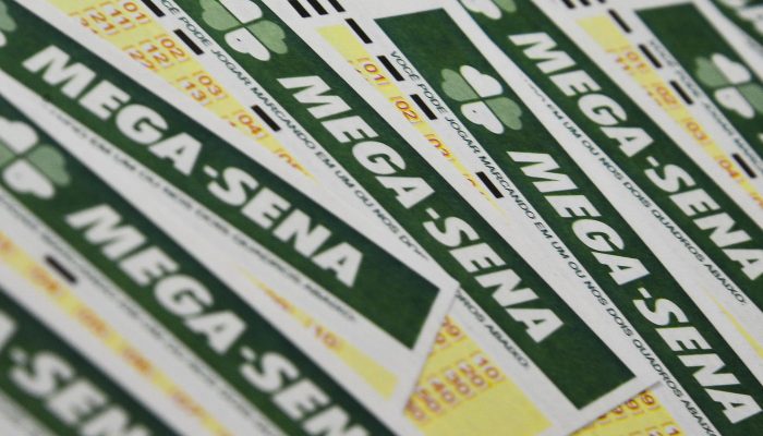 mega-sena-acumula-e-premio-principal-vai-para-r-10-milhoes1780021693.jpg