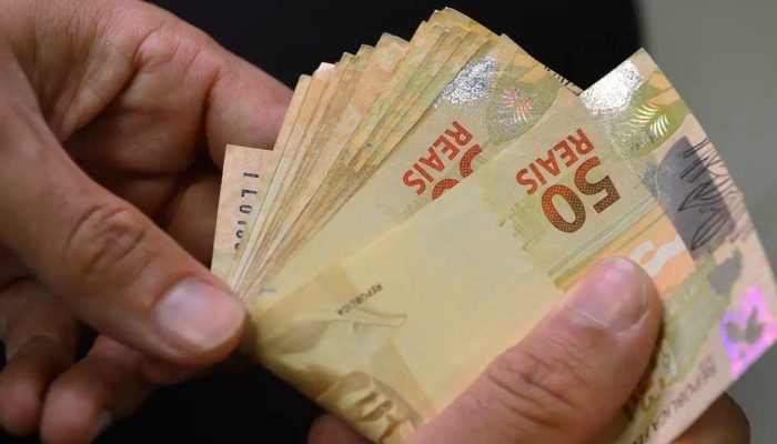 milhoes-de-brasileiros-ainda-possuem-dinheiro-esquecido-em-bancos-veja-como-consultar.jpg