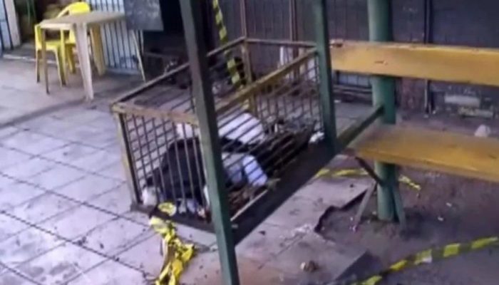 morre-homem-em-situacao-de-rua-atacado-com-fogo-em-parada-de-onibus-no-rs.jpg