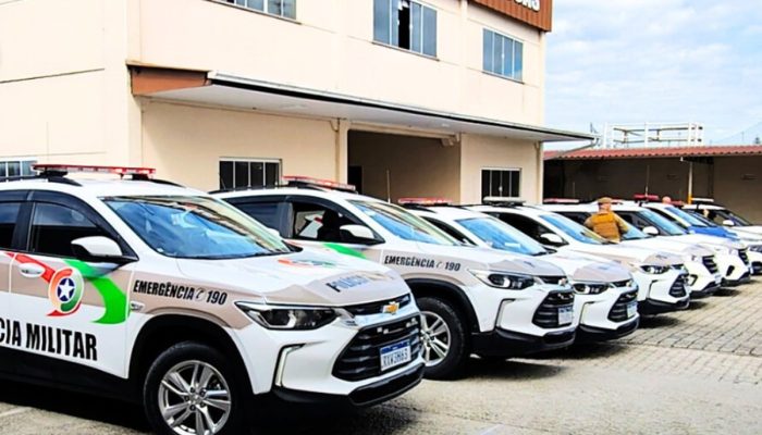 nao-aguento-mais-ela-homem-liga-pmsc-tijucas-tirar-mulher-de-casa.jpg