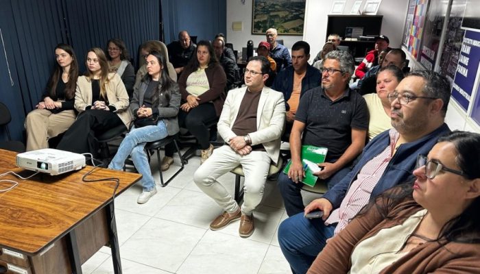 palestra-orienta-meis-de-erechim-sobre-aposentadoria-e-direitos-previdenciarios1787750840.jpg