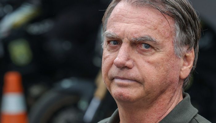 pgr-defende-que-bolsonaro-seja-mantido-em-prisao-domiciliar1782949512.jpg