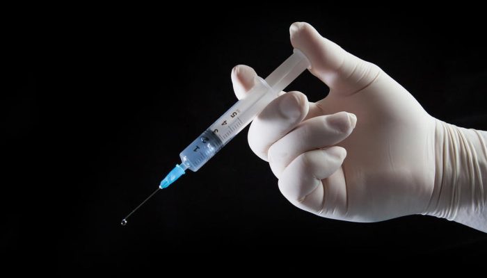 remedios-injetaveisanvisa-determina-recolhimento-de-antibiotico-com-fragmentos-de-vidro-e-de-outros.jpeg