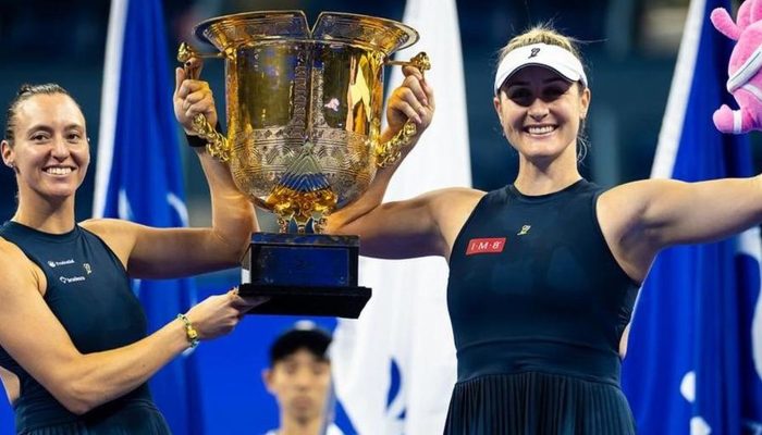 stefani_e_dabrowski_campeas_wta_pequim_2026.jpeg