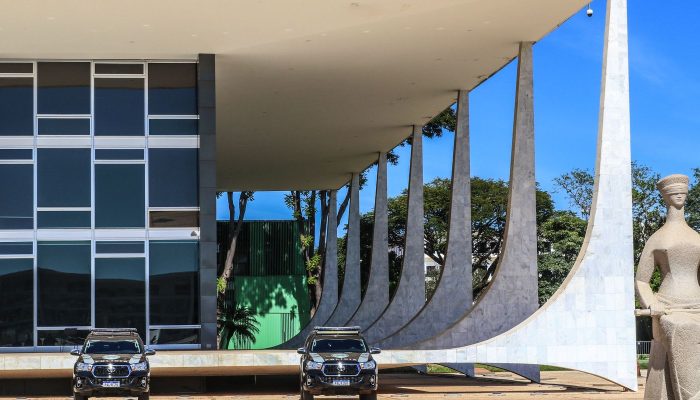 supremo-retoma-julgamento-sobre-uberizacao-39681787830576.jpg
