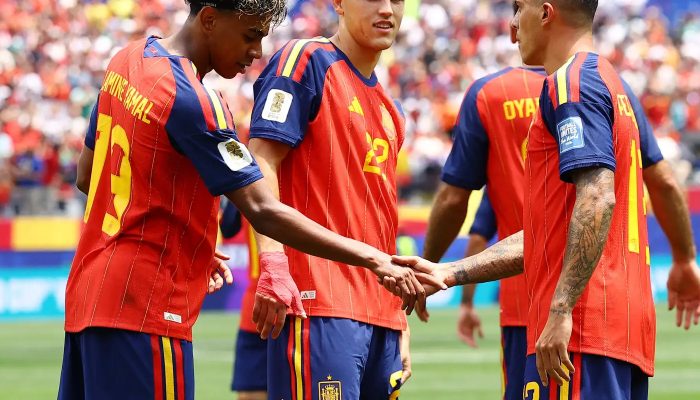 yamal_porro_e_cubarsi_espanha_copa_2026.jpg